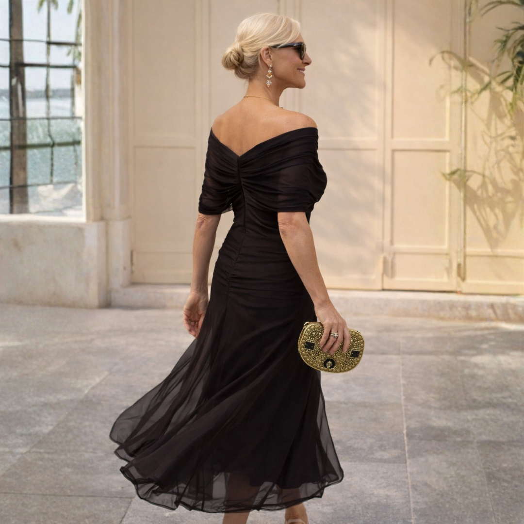 Mikaela | Vestido largo con diseño de hombros descubiertos