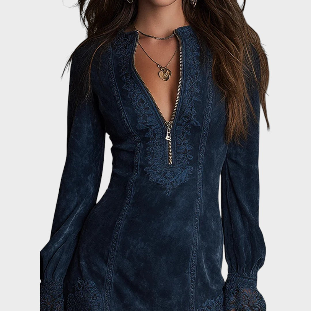 Débora – Mini Vestido de Ante con Encaje