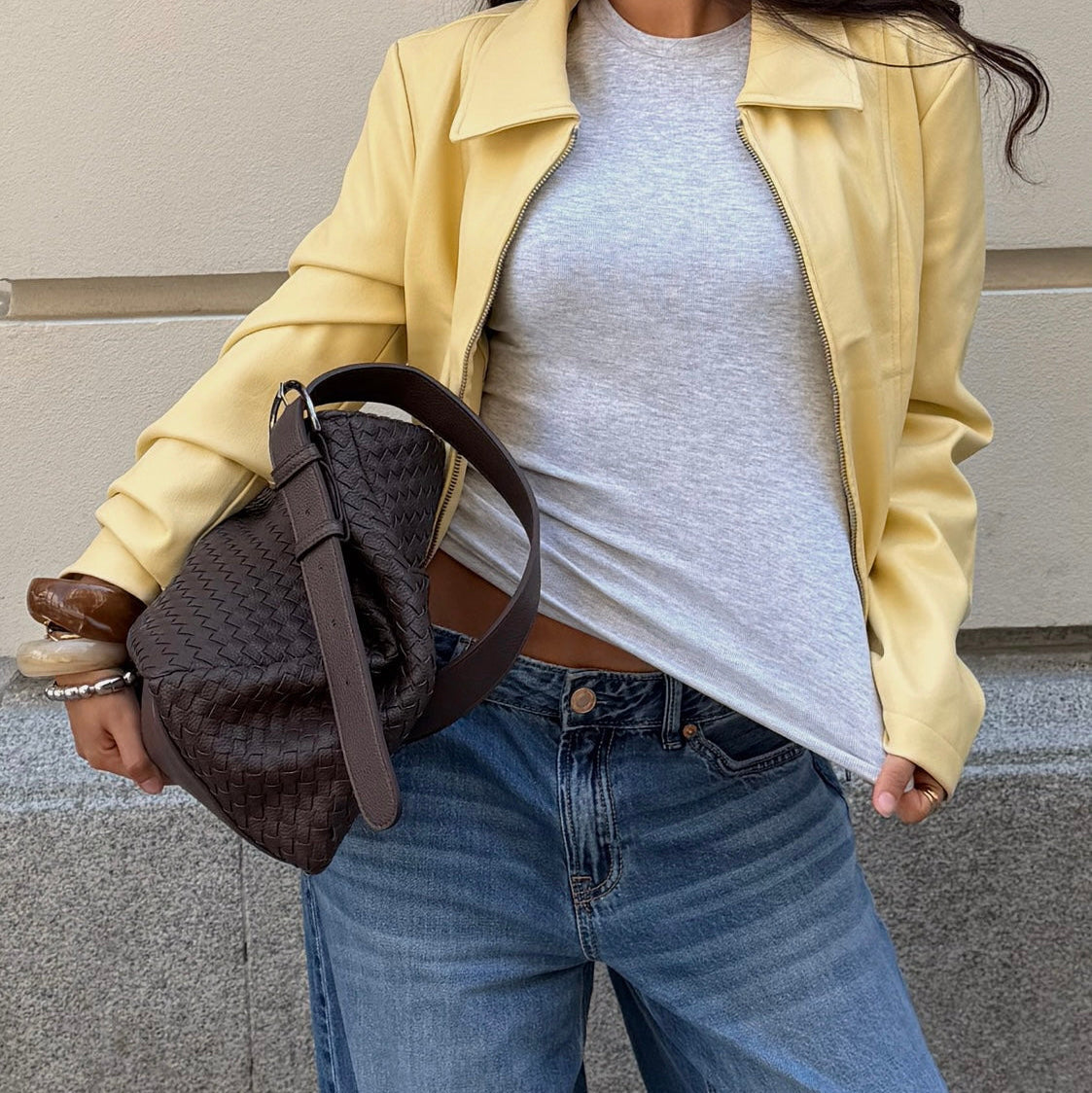 Rhea | Bolso oversize trenzado café