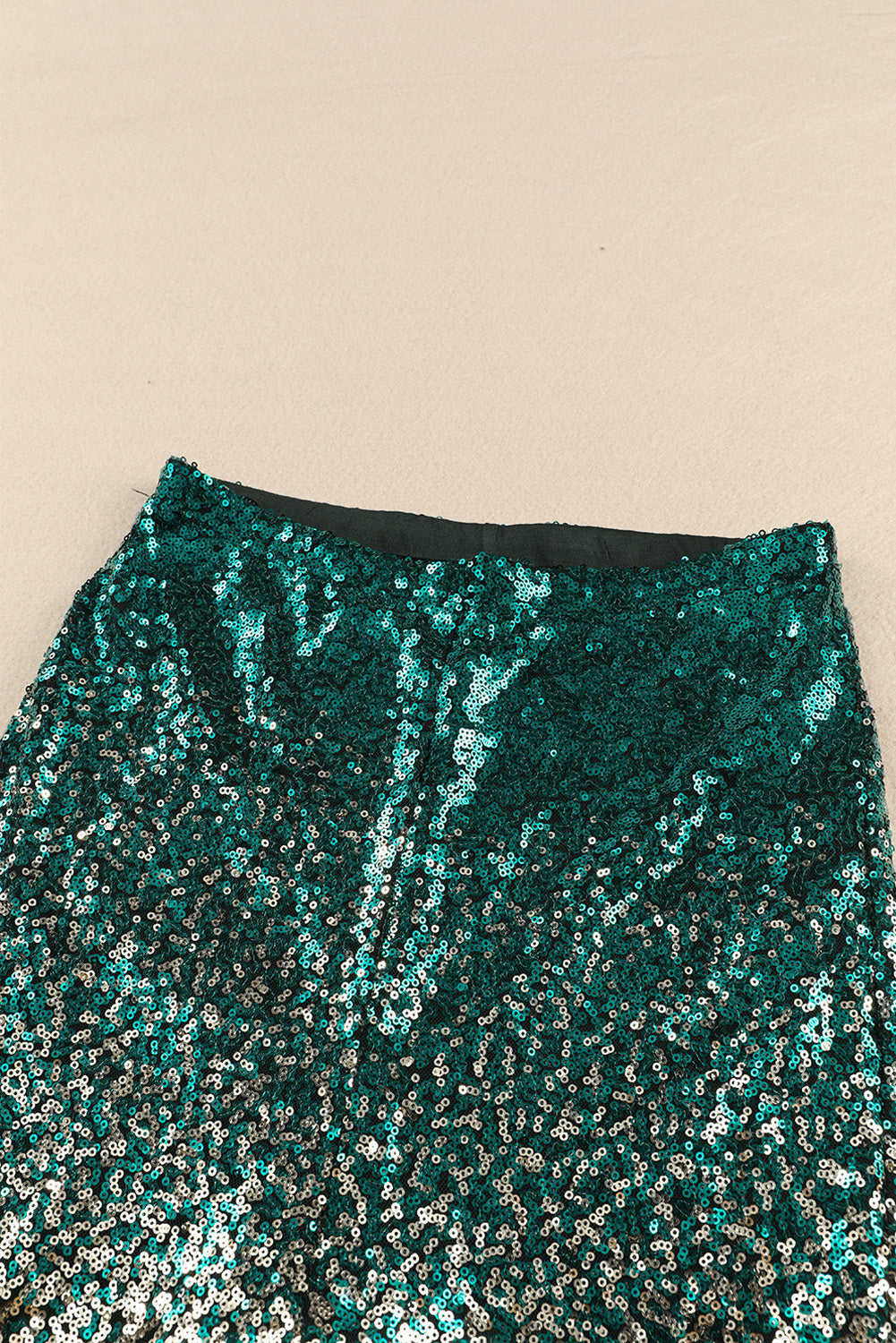 Candela – Pantalón Flare con Lentejuelas Degradadas
