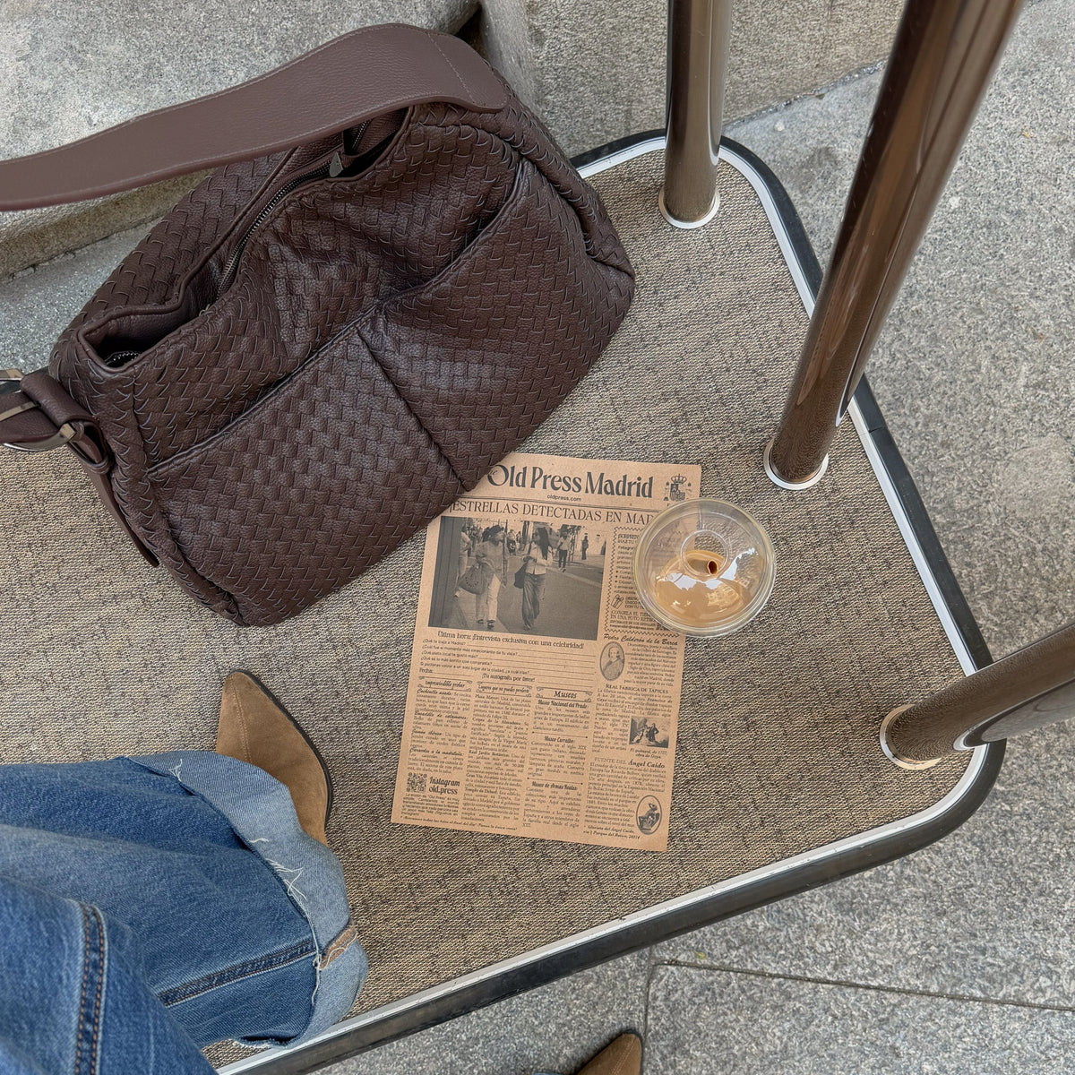 Rhea | Bolso oversize trenzado café