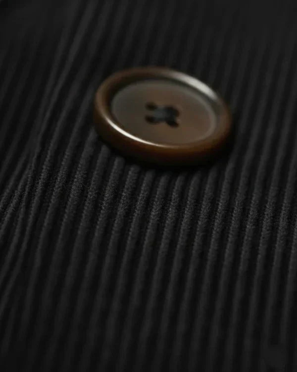 Alejandro – Abrigo Vintage Refinado