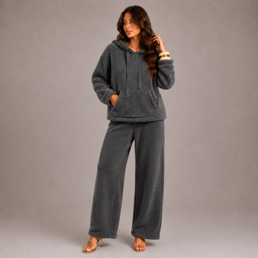 Lauren – Conjunto Lounge 2 Piezas Fuzzy con Cordón Ajustable