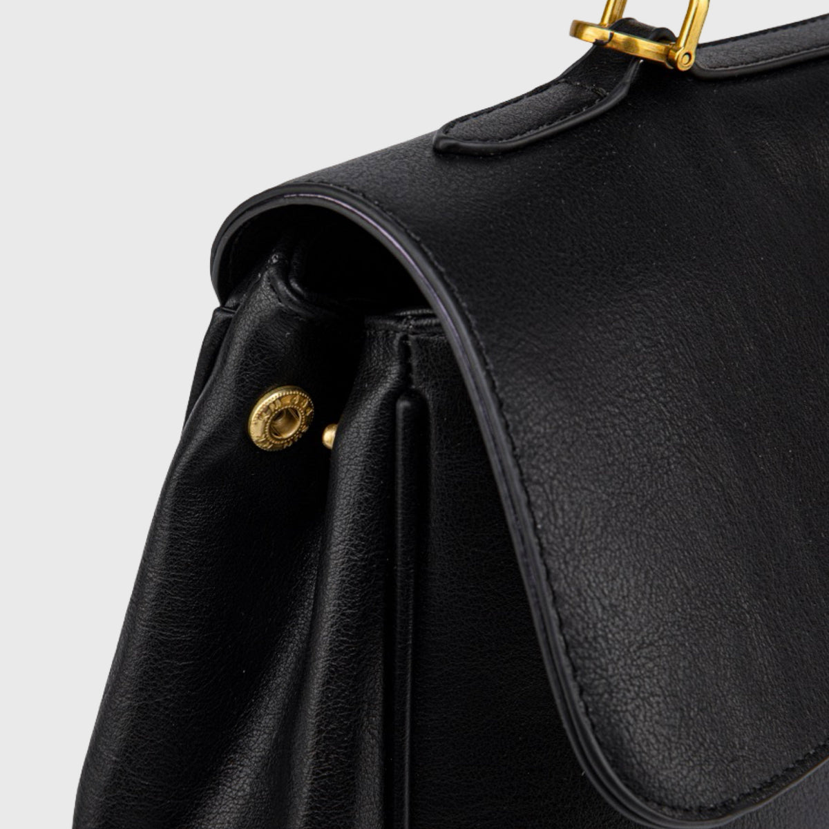 Ciara Essential | Bolso de hombro negro