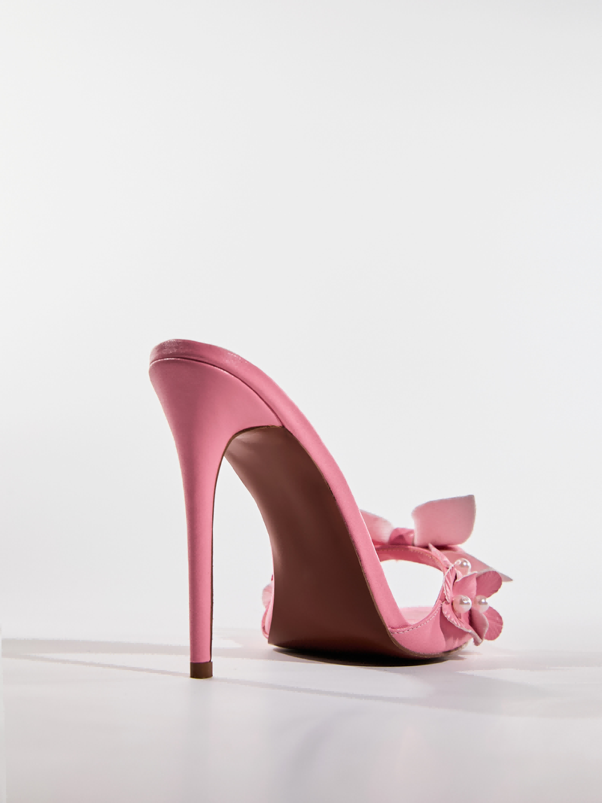 Grain – Tacones Pearl Flower