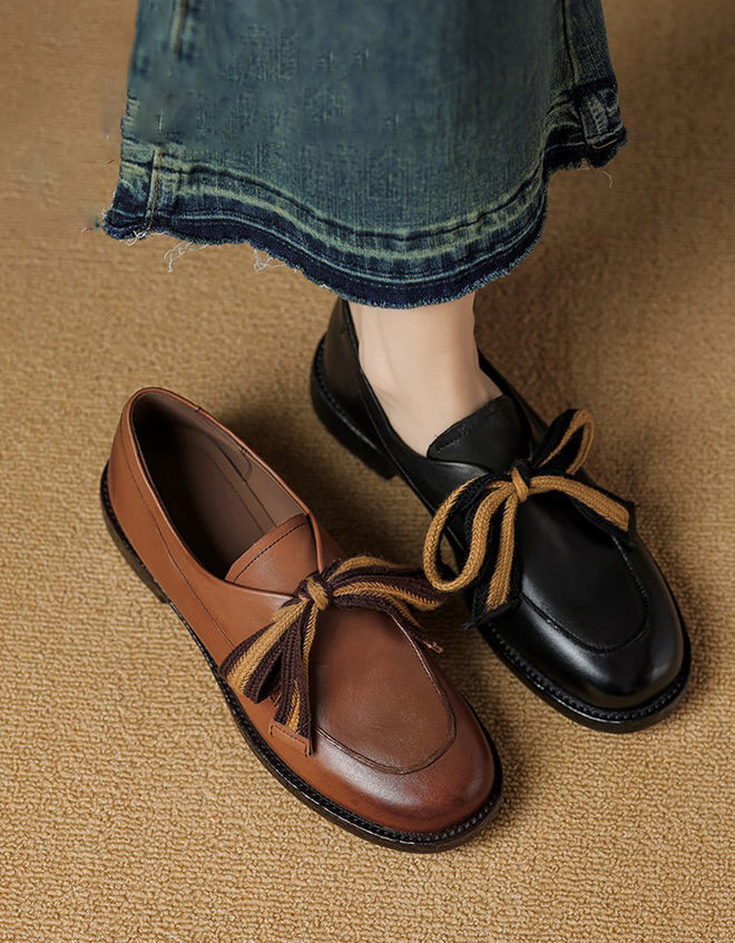 Valeria – Zapato casual elegante con detalle artesanal
