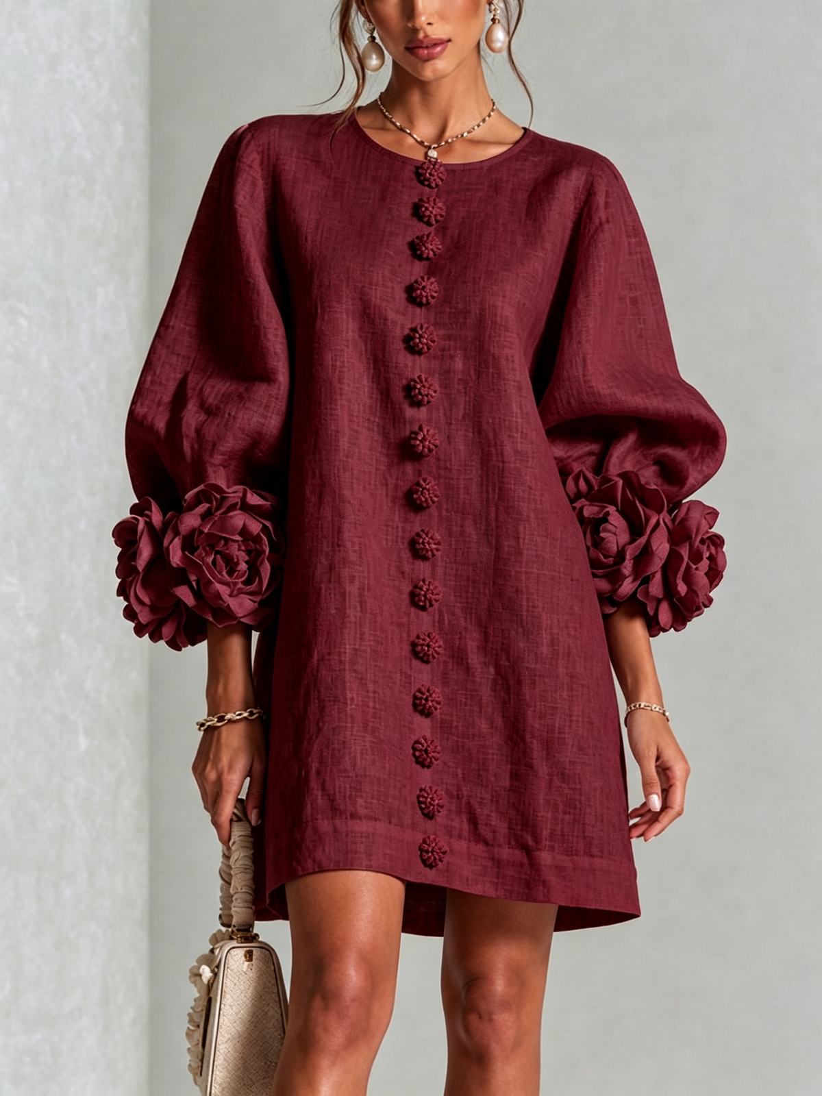 Minivestido con estampado floral y botones