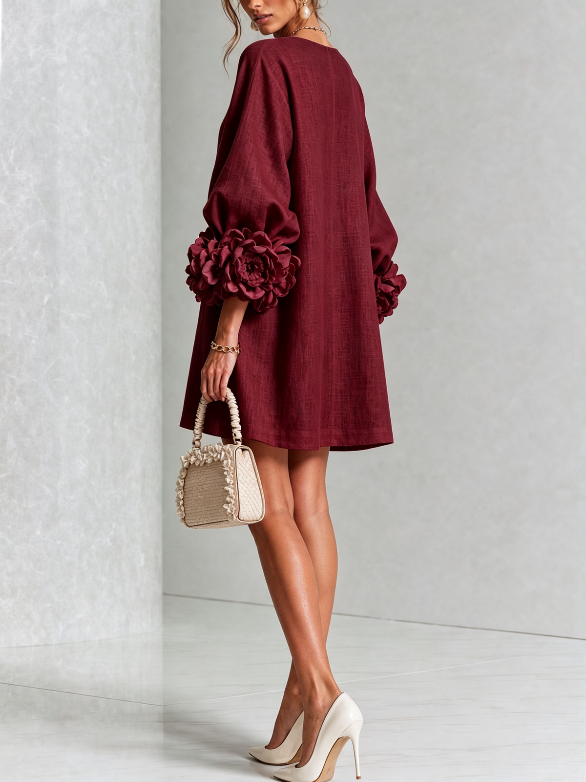 Minivestido con estampado floral y botones
