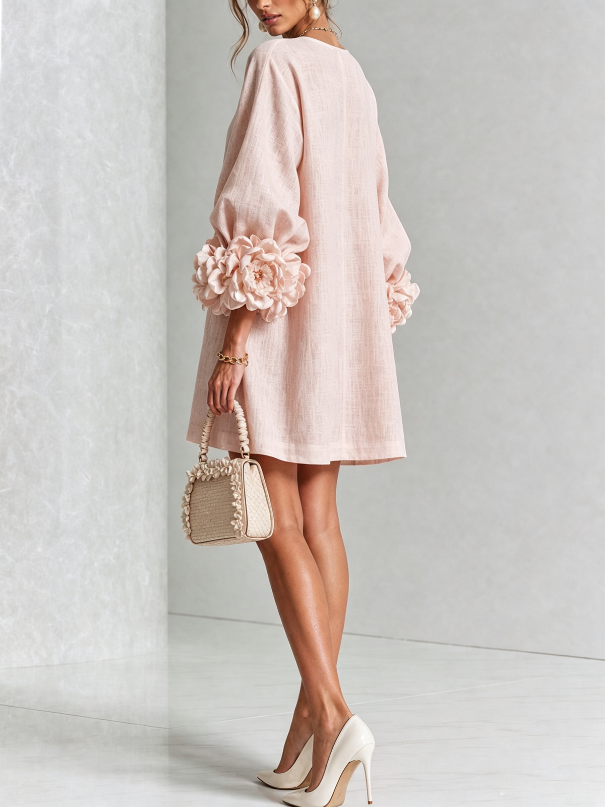Minivestido con estampado floral y botones