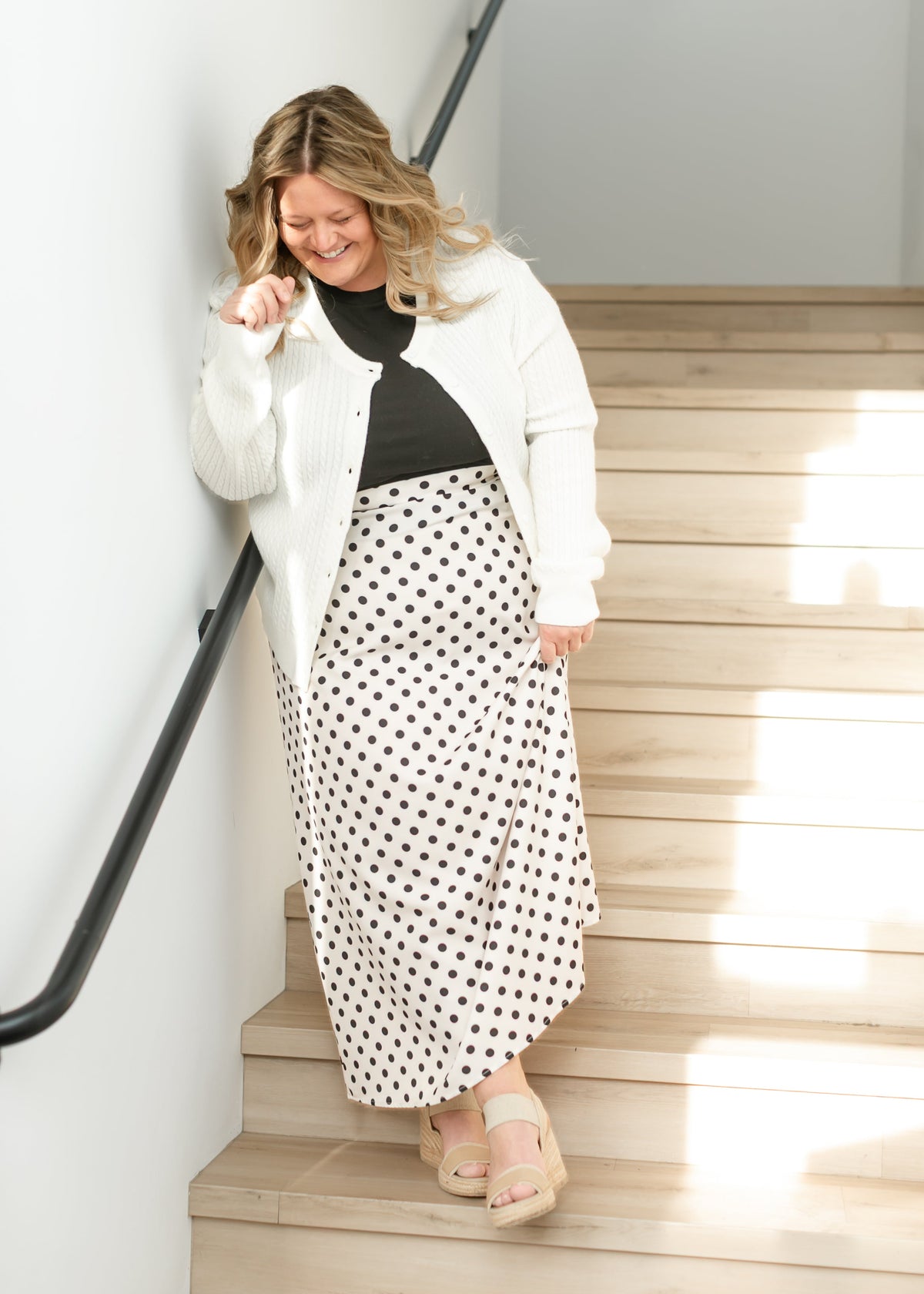 Braylyn – Falda Maxi de Lunares Elegante