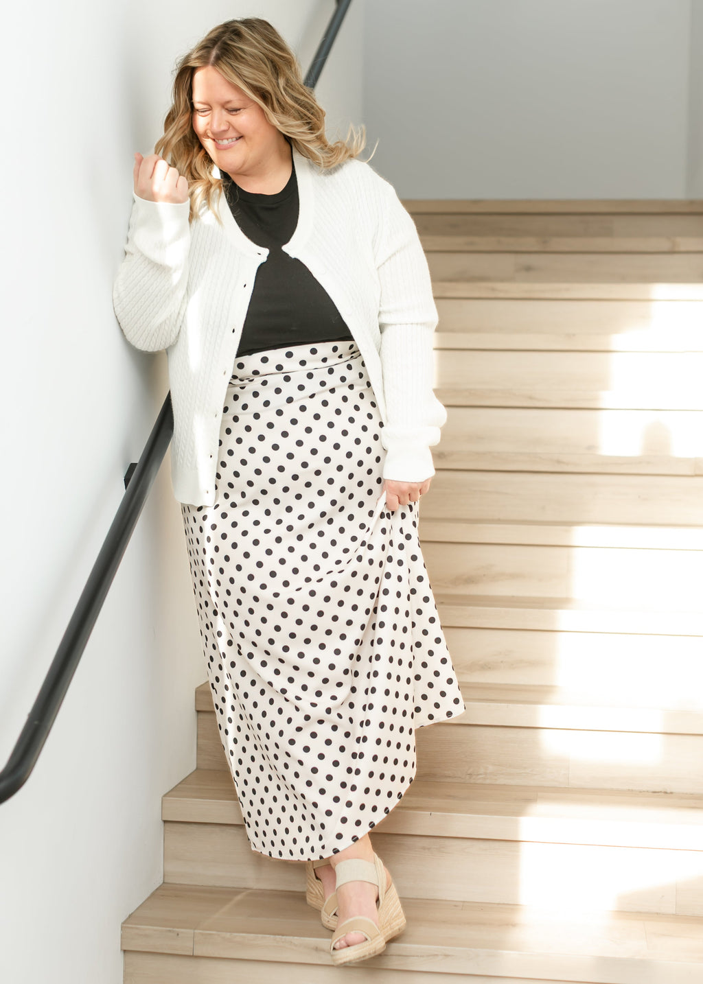 Braylyn – Falda Maxi de Lunares Elegante