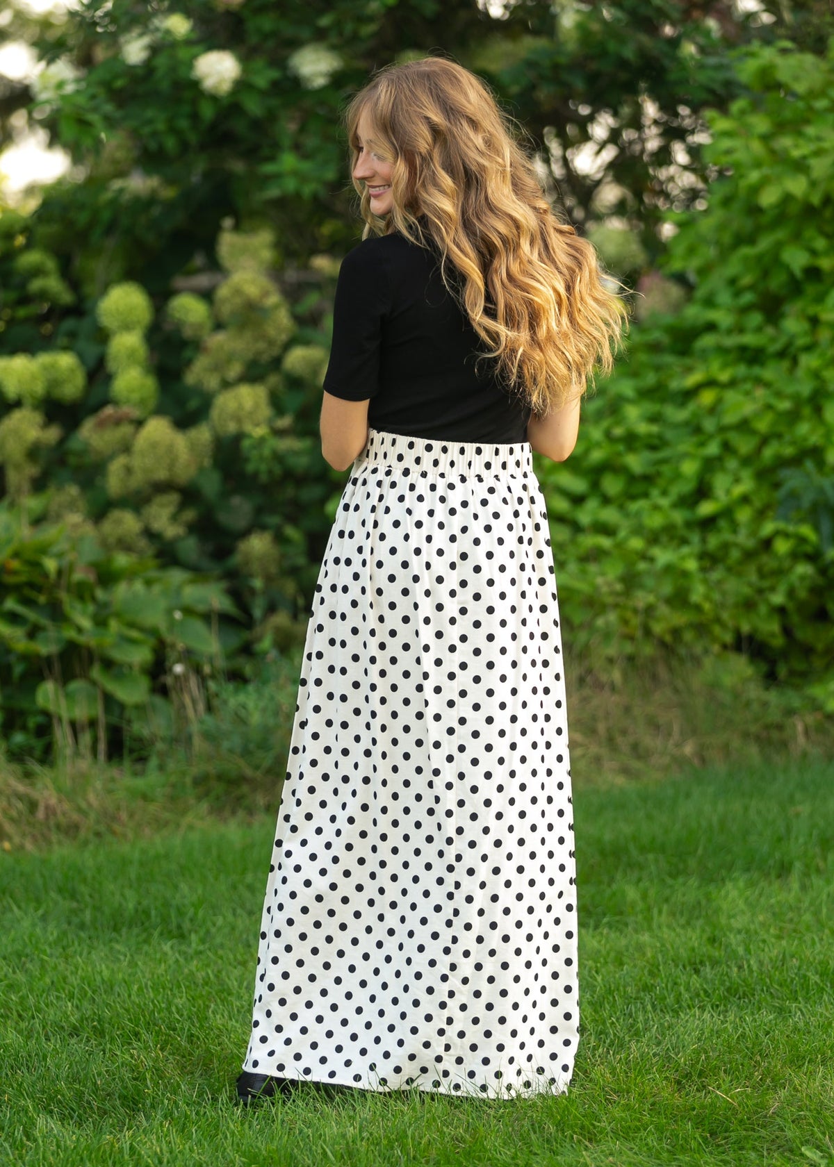Braylyn – Falda Maxi de Lunares Elegante