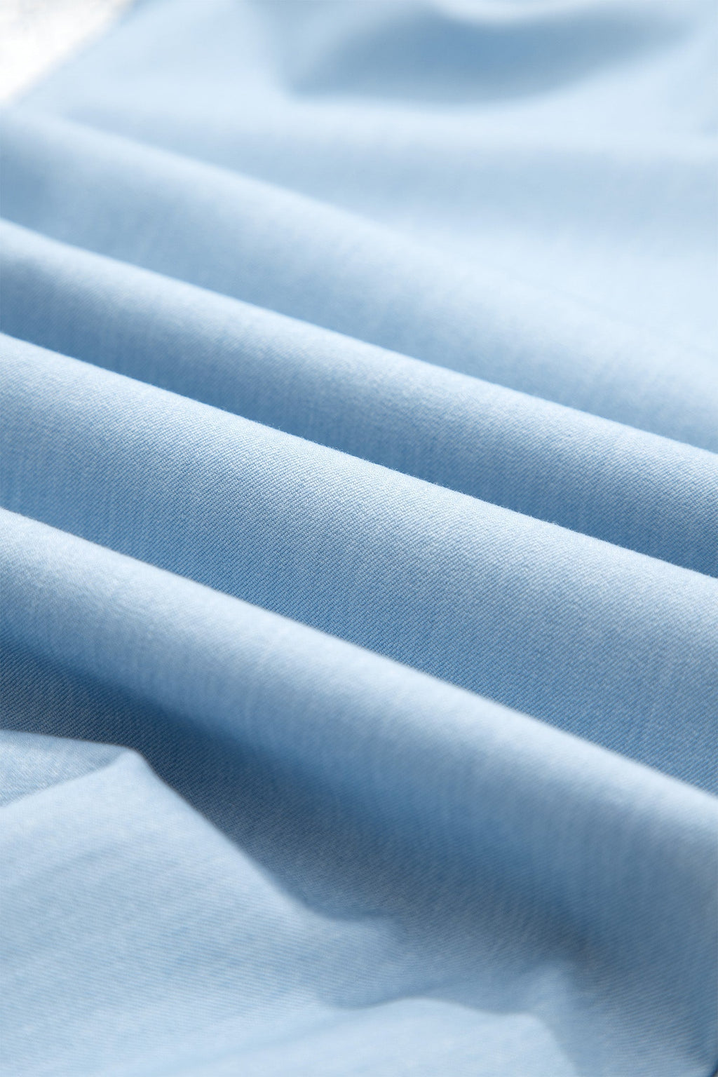 Valeria – Pantalón Wide Leg con Detalles Florales