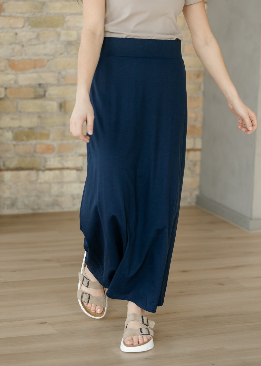 Clarise – Falda Maxi de Punto Premium