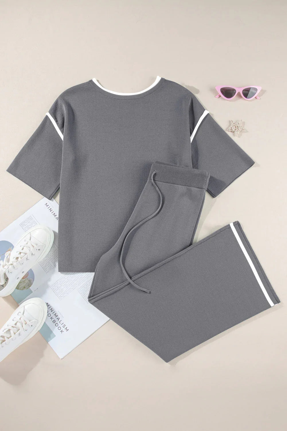 Wanda – Conjunto de Dos Piezas con Detalle en Contraste