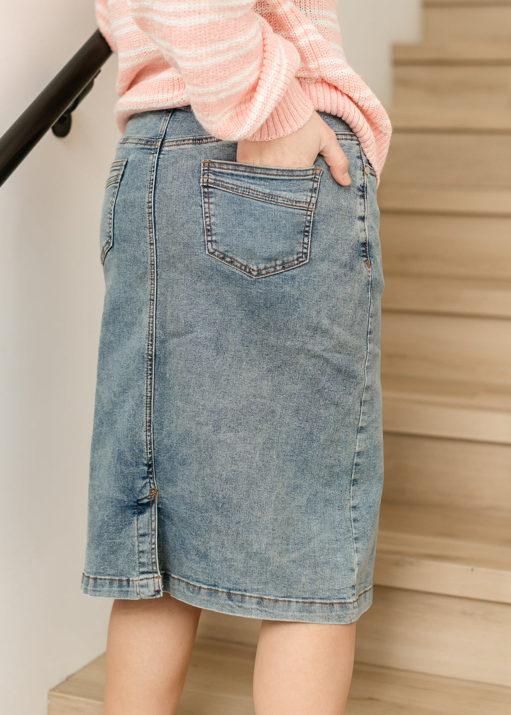 Sandra – Falda Midi Denim Clásica